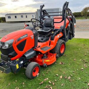 Kubota G231HD Diesel Ride-On Mower with High Tip Collector